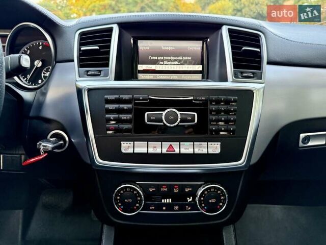 Черный Мерседес ГЛ-класс, объемом двигателя 3 л и пробегом 208 тыс. км за 26800 $, фото 74 на Automoto.ua