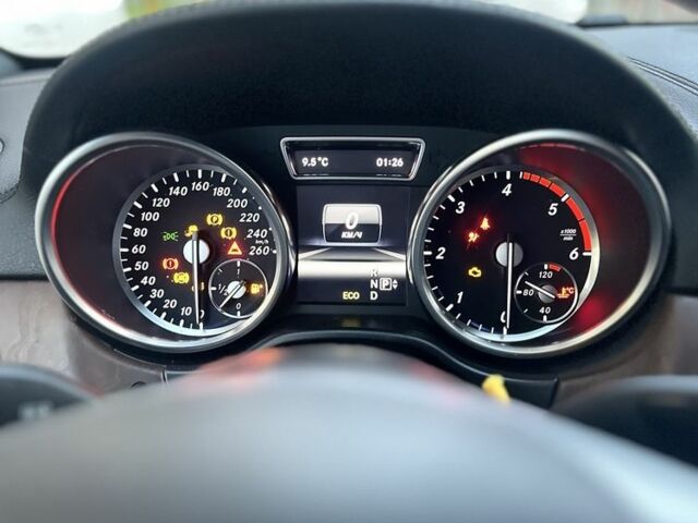 Черный Мерседес ГЛ-класс, объемом двигателя 3 л и пробегом 321 тыс. км за 22500 $, фото 3 на Automoto.ua