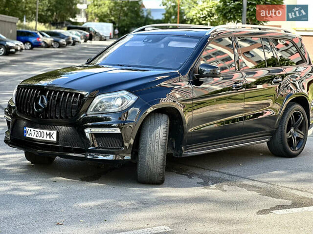 Чорний Мерседес ГЛ-Клас, об'ємом двигуна 4.7 л та пробігом 265 тис. км за 32999 $, фото 17 на Automoto.ua