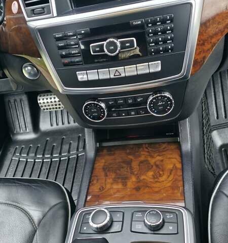 Черный Мерседес ГЛ-класс, объемом двигателя 4.66 л и пробегом 285 тыс. км за 29999 $, фото 45 на Automoto.ua