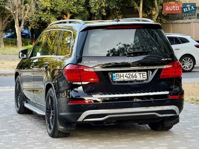 Черный Мерседес ГЛ-класс, объемом двигателя 3 л и пробегом 208 тыс. км за 26800 $, фото 11 на Automoto.ua
