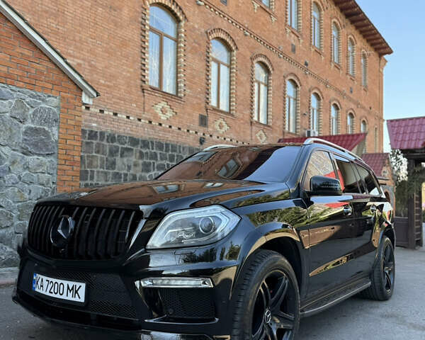 Чорний Мерседес ГЛ-Клас, об'ємом двигуна 4.66 л та пробігом 265 тис. км за 21800 $, фото 25 на Automoto.ua