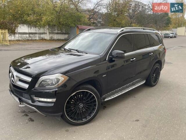 Мерседес ГЛ-класс 2013 в Ровно на Automoto.ua Черный Мерседес ГЛ-класс, объемом двигателя 2.99 л и пробегом 240 тыс. км за 25700 $, фото 28 на Automoto.ua