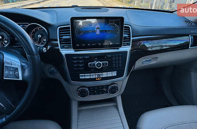 Черный Мерседес ГЛ-класс, объемом двигателя 4.7 л и пробегом 215 тыс. км за 24500 $, фото 37 на Automoto.ua