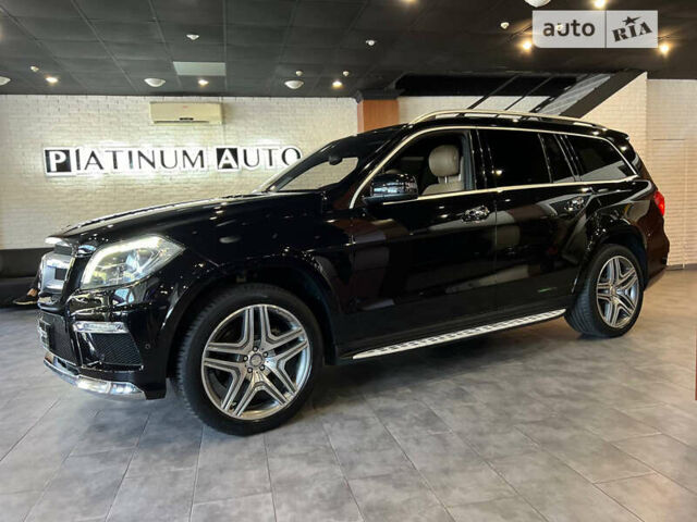 Черный Мерседес ГЛ-класс, объемом двигателя 4.66 л и пробегом 84 тыс. км за 36500 $, фото 3 на Automoto.ua