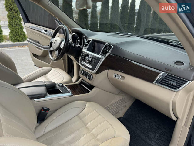 Черный Мерседес ГЛ-класс, объемом двигателя 4.7 л и пробегом 178 тыс. км за 19500 $, фото 2 на Automoto.ua