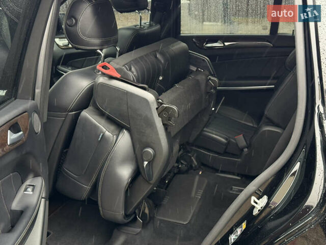 Черный Мерседес ГЛ-класс, объемом двигателя 3 л и пробегом 160 тыс. км за 23500 $, фото 23 на Automoto.ua