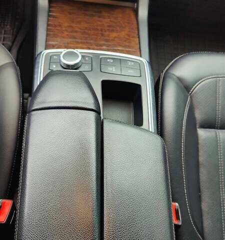 Черный Мерседес ГЛ-класс, объемом двигателя 2.99 л и пробегом 163 тыс. км за 27700 $, фото 20 на Automoto.ua