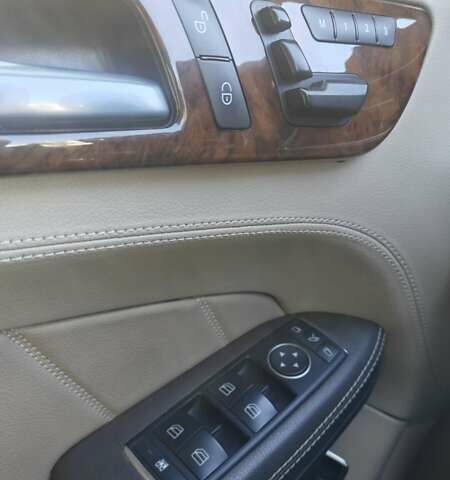 Чорний Мерседес ГЛ-Клас, об'ємом двигуна 4.66 л та пробігом 249 тис. км за 26499 $, фото 17 на Automoto.ua