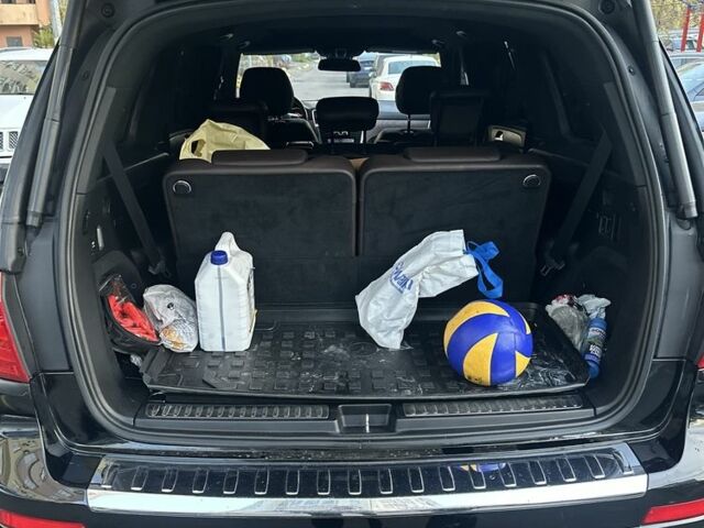 Черный Мерседес ГЛ-класс, объемом двигателя 3 л и пробегом 321 тыс. км за 22500 $, фото 15 на Automoto.ua