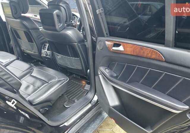 Черный Мерседес ГЛ-класс, объемом двигателя 4.66 л и пробегом 285 тыс. км за 29999 $, фото 40 на Automoto.ua