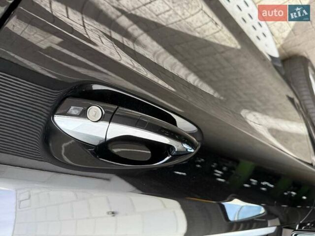 Черный Мерседес ГЛ-класс, объемом двигателя 4.66 л и пробегом 309 тыс. км за 20990 $, фото 12 на Automoto.ua