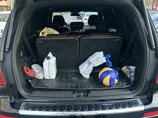 Черный Мерседес ГЛ-класс, объемом двигателя 3 л и пробегом 321 тыс. км за 22500 $, фото 16 на Automoto.ua