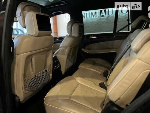 Черный Мерседес ГЛ-класс, объемом двигателя 4.66 л и пробегом 84 тыс. км за 36500 $, фото 16 на Automoto.ua