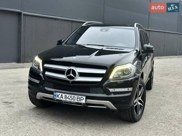 Черный Мерседес ГЛ-класс, объемом двигателя 3 л и пробегом 215 тыс. км за 21750 $, фото 5 на Automoto.ua