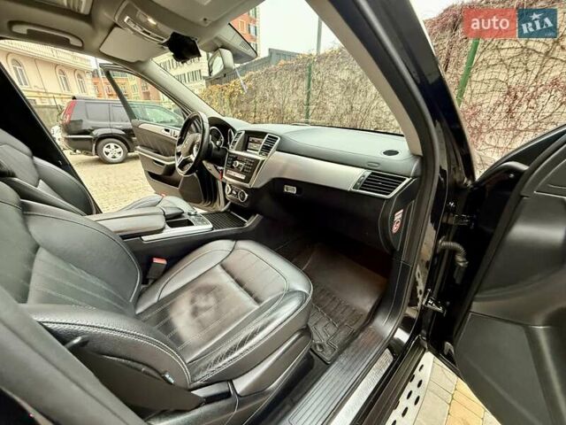 Черный Мерседес ГЛ-класс, объемом двигателя 3 л и пробегом 208 тыс. км за 26800 $, фото 58 на Automoto.ua
