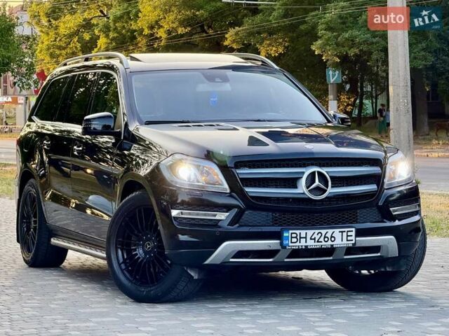 Черный Мерседес ГЛ-класс, объемом двигателя 3 л и пробегом 208 тыс. км за 26800 $, фото 29 на Automoto.ua