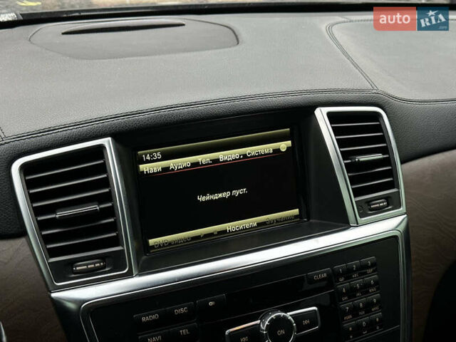 Черный Мерседес ГЛ-класс, объемом двигателя 4.66 л и пробегом 199 тыс. км за 24400 $, фото 20 на Automoto.ua