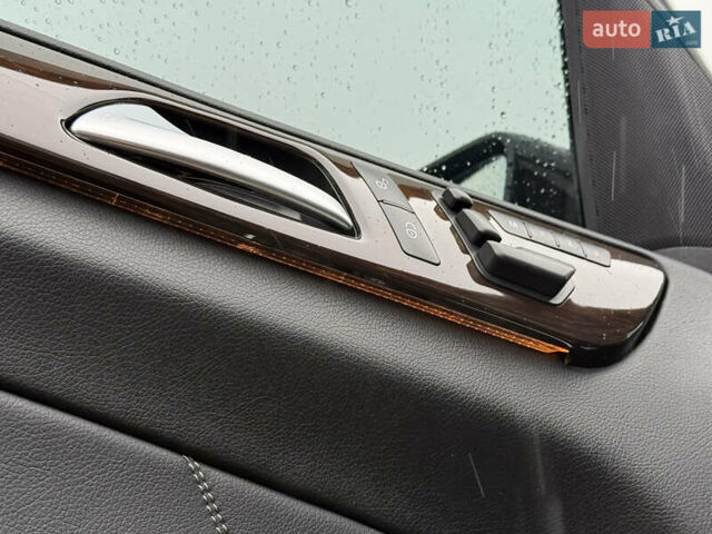 Черный Мерседес ГЛ-класс, объемом двигателя 3 л и пробегом 160 тыс. км за 23500 $, фото 89 на Automoto.ua