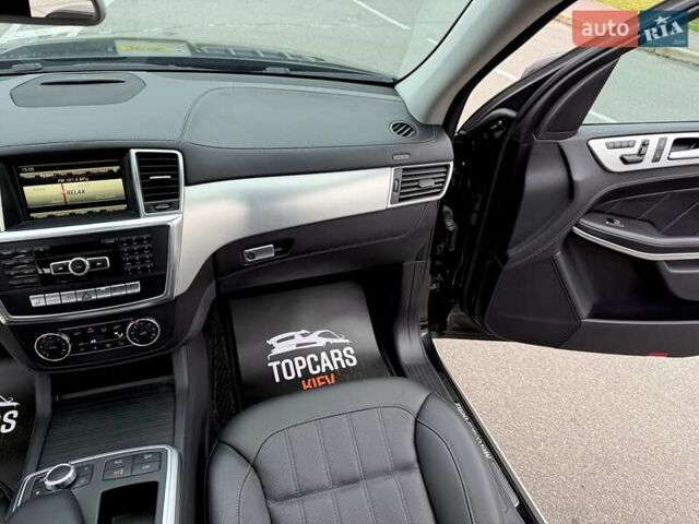 Чорний Мерседес ГЛ-Клас, об'ємом двигуна 3 л та пробігом 173 тис. км за 31500 $, фото 57 на Automoto.ua