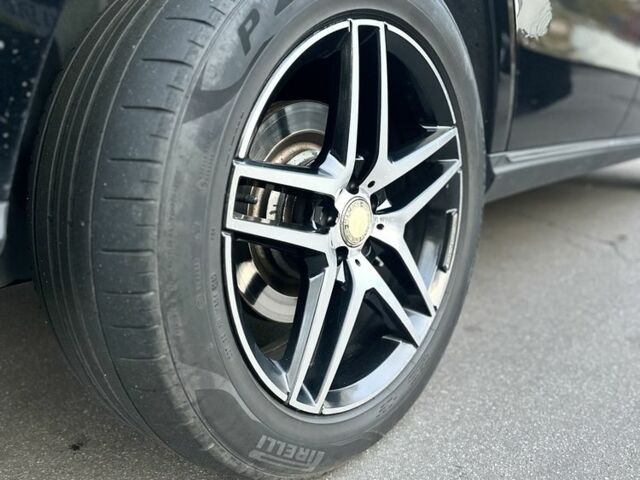 Черный Мерседес ГЛ-класс, объемом двигателя 3 л и пробегом 321 тыс. км за 22500 $, фото 12 на Automoto.ua