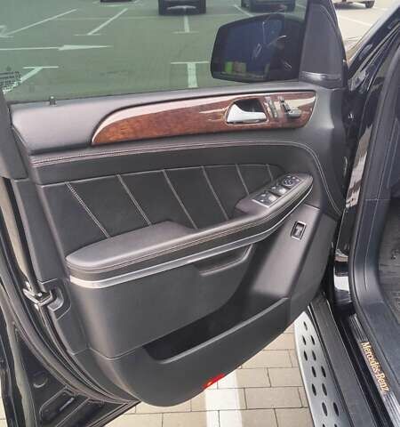 Черный Мерседес ГЛ-класс, объемом двигателя 2.99 л и пробегом 163 тыс. км за 27700 $, фото 30 на Automoto.ua