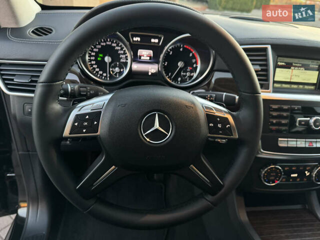 Черный Мерседес ГЛ-класс, объемом двигателя 2.99 л и пробегом 266 тыс. км за 23800 $, фото 29 на Automoto.ua