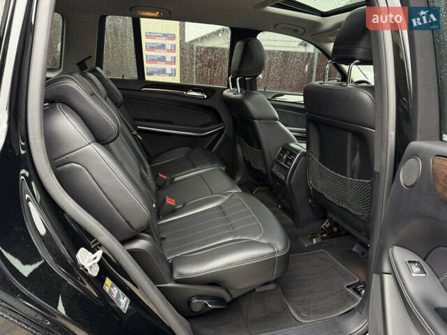 Черный Мерседес ГЛ-класс, объемом двигателя 3 л и пробегом 160 тыс. км за 23500 $, фото 32 на Automoto.ua