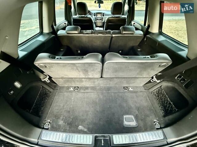 Черный Мерседес ГЛ-класс, объемом двигателя 3 л и пробегом 208 тыс. км за 26800 $, фото 82 на Automoto.ua