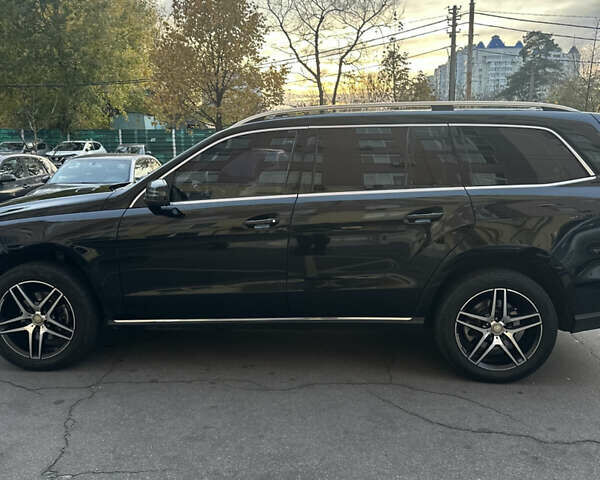 Черный Мерседес ГЛ-класс, объемом двигателя 2.99 л и пробегом 320 тыс. км за 21999 $, фото 8 на Automoto.ua
