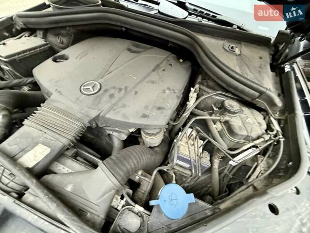 Черный Мерседес ГЛ-класс, объемом двигателя 3 л и пробегом 208 тыс. км за 26800 $, фото 76 на Automoto.ua