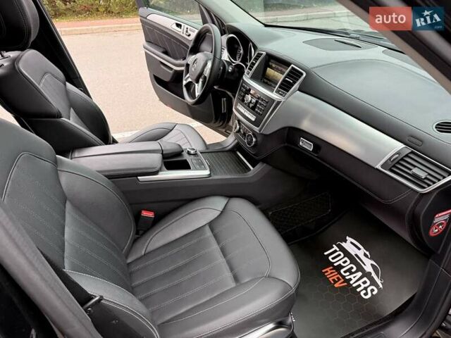 Чорний Мерседес ГЛ-Клас, об'ємом двигуна 3 л та пробігом 173 тис. км за 31500 $, фото 31 на Automoto.ua