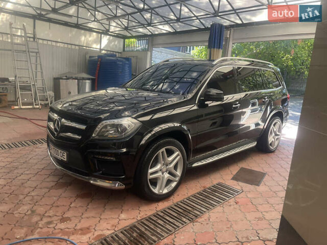 Черный Мерседес ГЛ-класс, объемом двигателя 4.66 л и пробегом 260 тыс. км за 26500 $, фото 52 на Automoto.ua