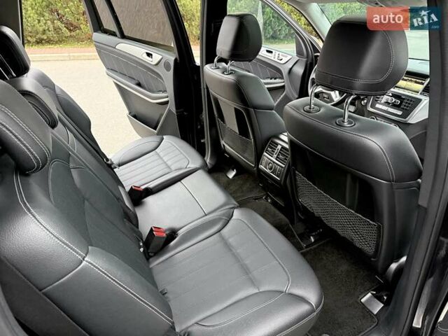 Чорний Мерседес ГЛ-Клас, об'ємом двигуна 3 л та пробігом 173 тис. км за 31500 $, фото 40 на Automoto.ua
