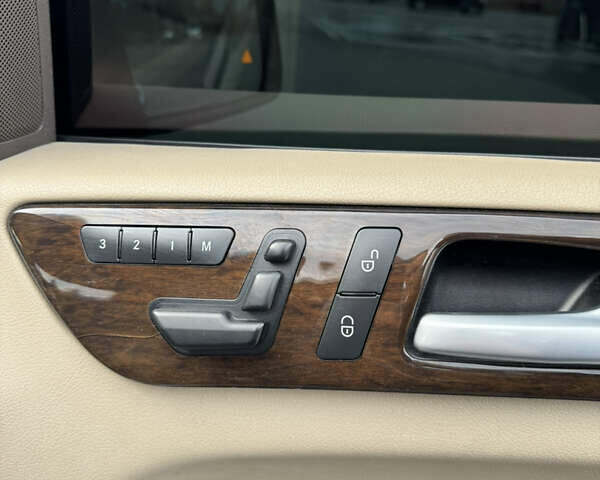 Черный Мерседес ГЛ-класс, объемом двигателя 4.7 л и пробегом 178 тыс. км за 19500 $, фото 9 на Automoto.ua