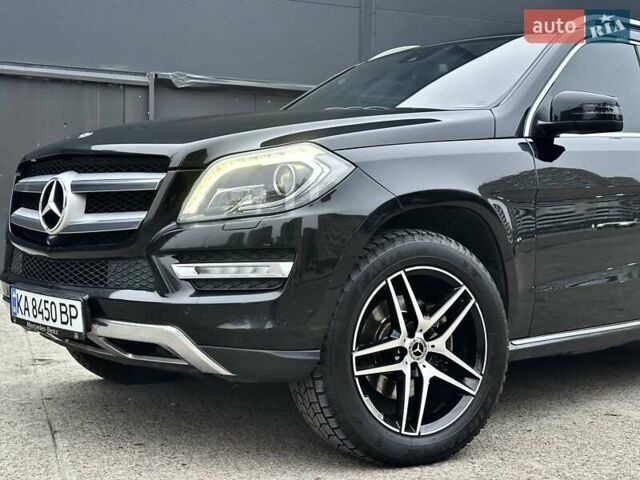 Черный Мерседес ГЛ-класс, объемом двигателя 3 л и пробегом 215 тыс. км за 21750 $, фото 4 на Automoto.ua