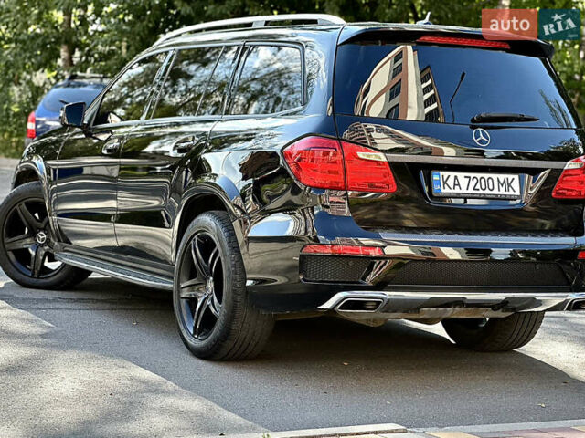 Чорний Мерседес ГЛ-Клас, об'ємом двигуна 4.7 л та пробігом 265 тис. км за 32999 $, фото 13 на Automoto.ua