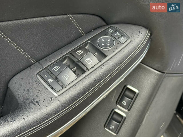 Черный Мерседес ГЛ-класс, объемом двигателя 3 л и пробегом 160 тыс. км за 23500 $, фото 10 на Automoto.ua