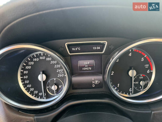 Мерседес ГЛ-Клас 2013 у Кривому Розі на Automoto.ua Чорний Мерседес ГЛ-Клас, об'ємом двигуна 3 л та пробігом 109 тис. км за 30000 $, фото 10 на Automoto.ua