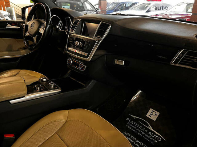 Черный Мерседес ГЛ-класс, объемом двигателя 4.66 л и пробегом 84 тыс. км за 36500 $, фото 40 на Automoto.ua