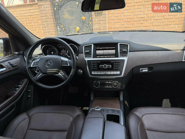 Черный Мерседес ГЛ-класс, объемом двигателя 3 л и пробегом 126 тыс. км за 31700 $, фото 7 на Automoto.ua