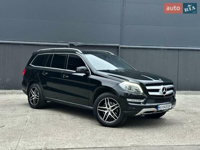 Черный Мерседес ГЛ-класс, объемом двигателя 3 л и пробегом 215 тыс. км за 21750 $, фото 9 на Automoto.ua
