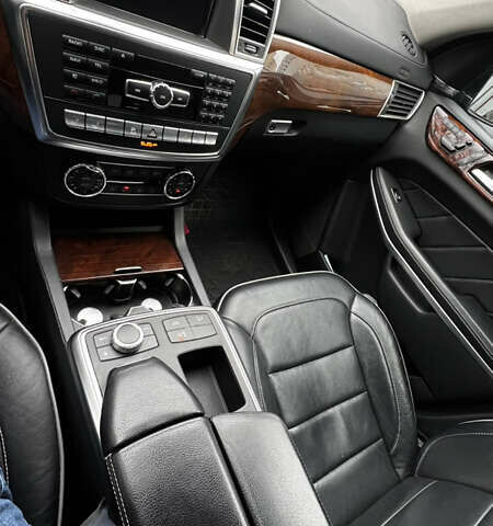 Чорний Мерседес ГЛ-Клас, об'ємом двигуна 2.99 л та пробігом 255 тис. км за 29900 $, фото 16 на Automoto.ua