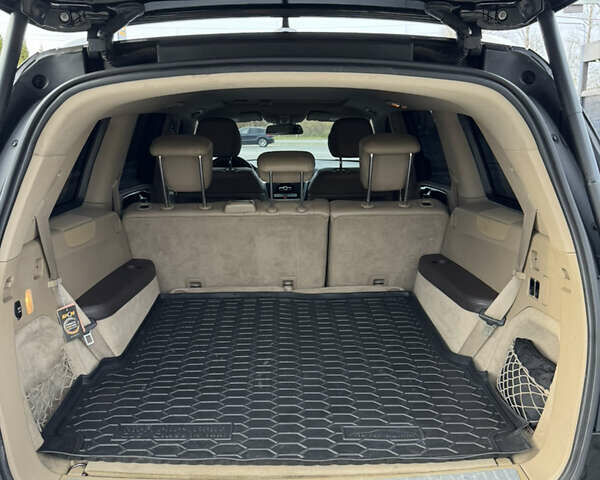 Черный Мерседес ГЛ-класс, объемом двигателя 4.7 л и пробегом 178 тыс. км за 19500 $, фото 15 на Automoto.ua