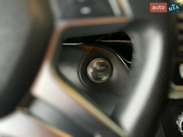 Черный Мерседес ГЛ-класс, объемом двигателя 5.5 л и пробегом 205 тыс. км за 44000 $, фото 37 на Automoto.ua