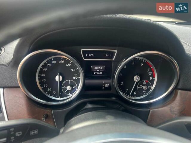 Черный Мерседес ГЛ-класс, объемом двигателя 3 л и пробегом 212 тыс. км за 21500 $, фото 4 на Automoto.ua