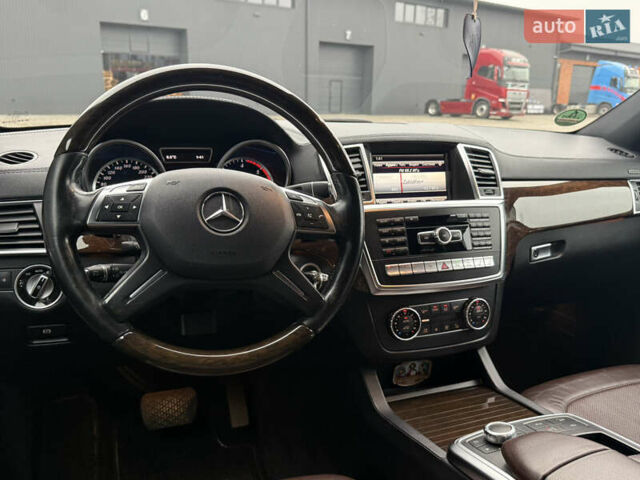 Черный Мерседес ГЛ-класс, объемом двигателя 3 л и пробегом 178 тыс. км за 32999 $, фото 57 на Automoto.ua