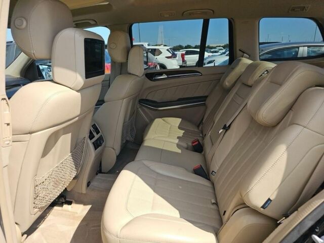 Черный Мерседес ГЛ-класс, объемом двигателя 3 л и пробегом 140 тыс. км за 31000 $, фото 6 на Automoto.ua