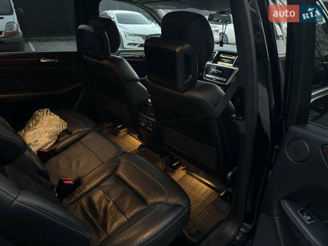 Мерседес ГЛ-Клас 2014 у Вінниці на Automoto.ua Чорний Мерседес ГЛ-Клас, об'ємом двигуна 3 л та пробігом 297 тис. км за 23500 $, фото 8 на Automoto.ua