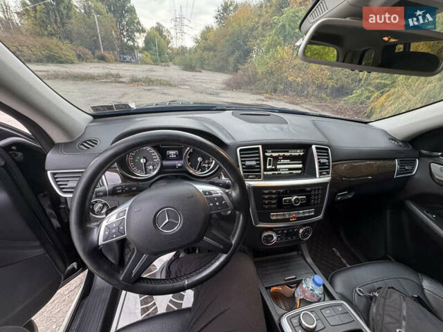 Мерседес ГЛ-класс 2014 в Днепре (Днепропетровске) на Automoto.ua Черный Мерседес ГЛ-класс, объемом двигателя 3 л и пробегом 213 тыс. км за 27000 $, фото 19 на Automoto.ua